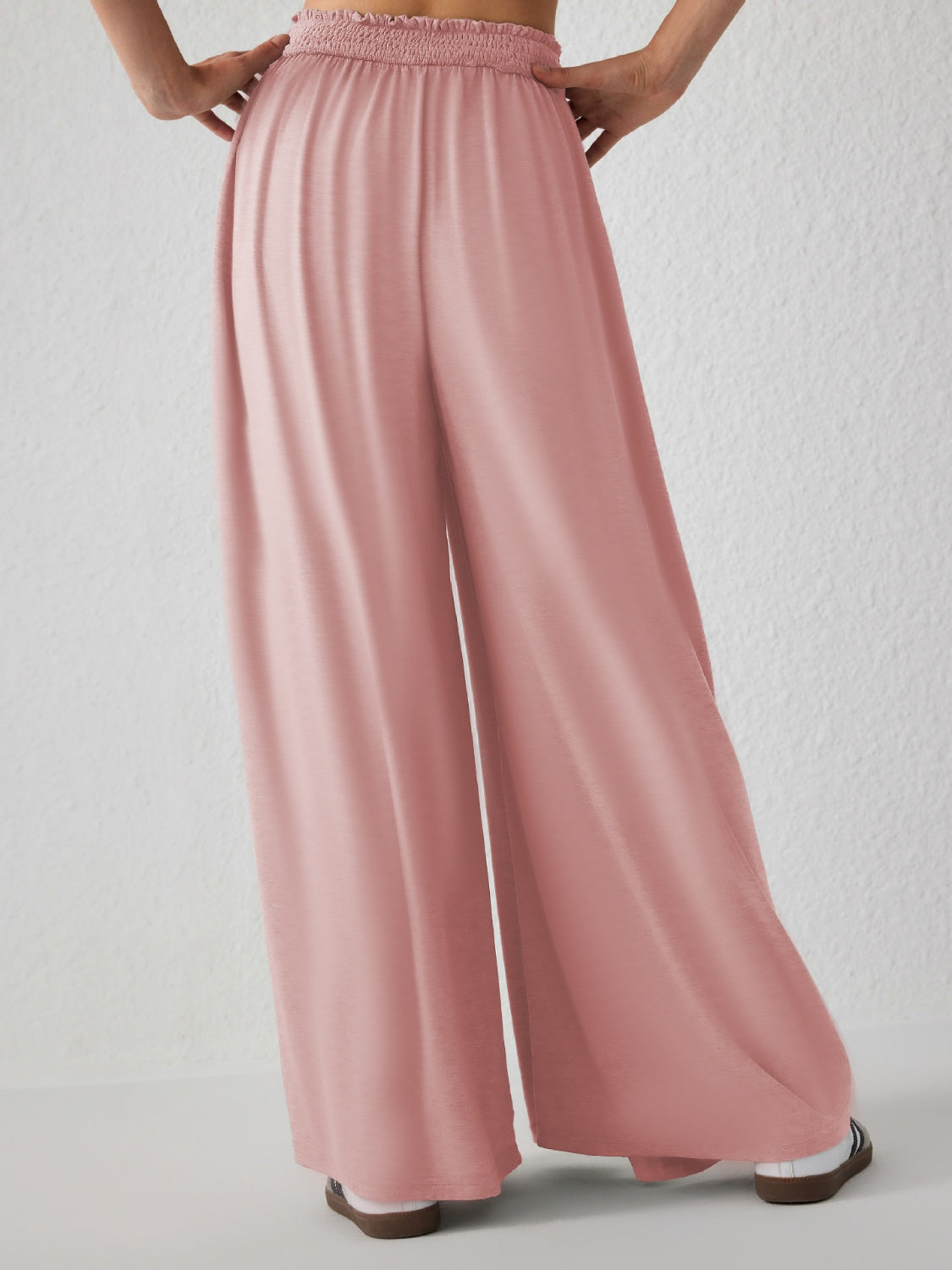 JO | Relaxed and fresh pants