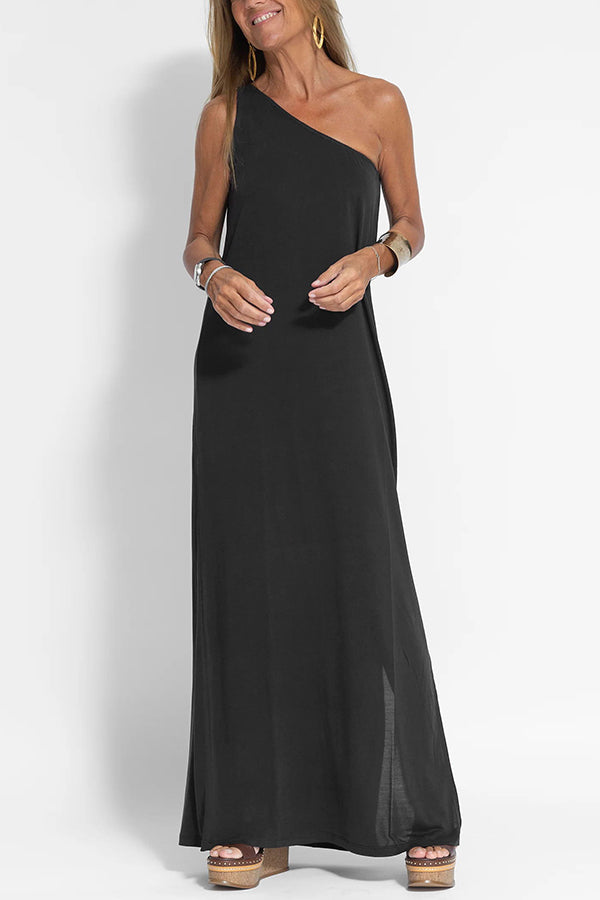 JO | Flawless and free one-shoulder maxi dress with relaxed slit