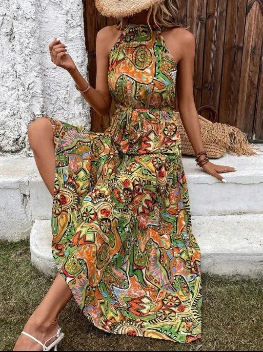 JO | Retro maxi dress with turtleneck