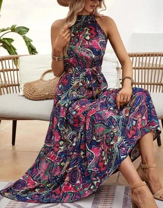 JO | Retro maxi dress with turtleneck