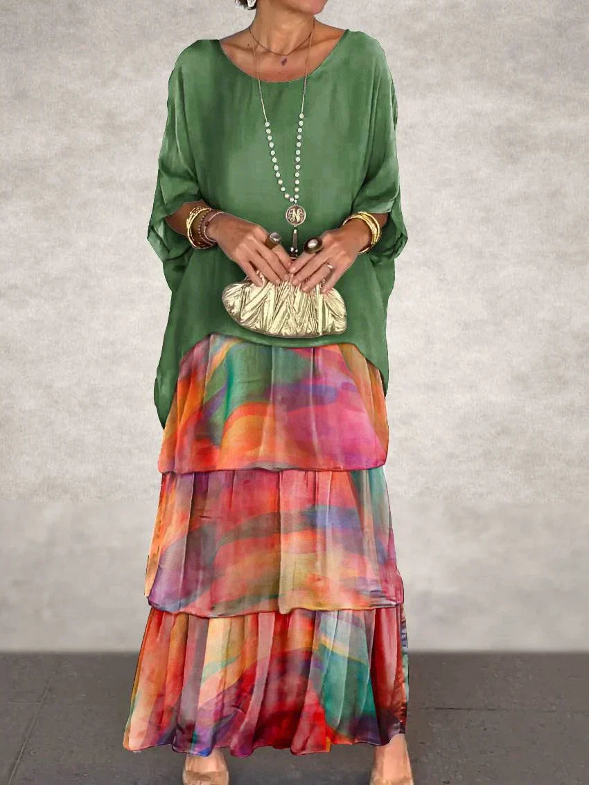 JO | Elegant maxi dress with plunging neckline