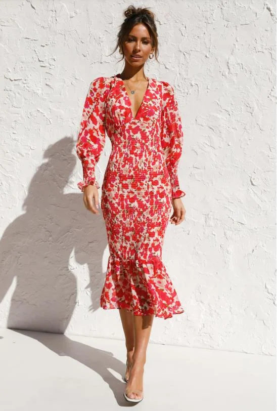 JO | Women's midi dress - Deep V-neck - Balloon sleeves - Ruched hem - Fitted silhouette