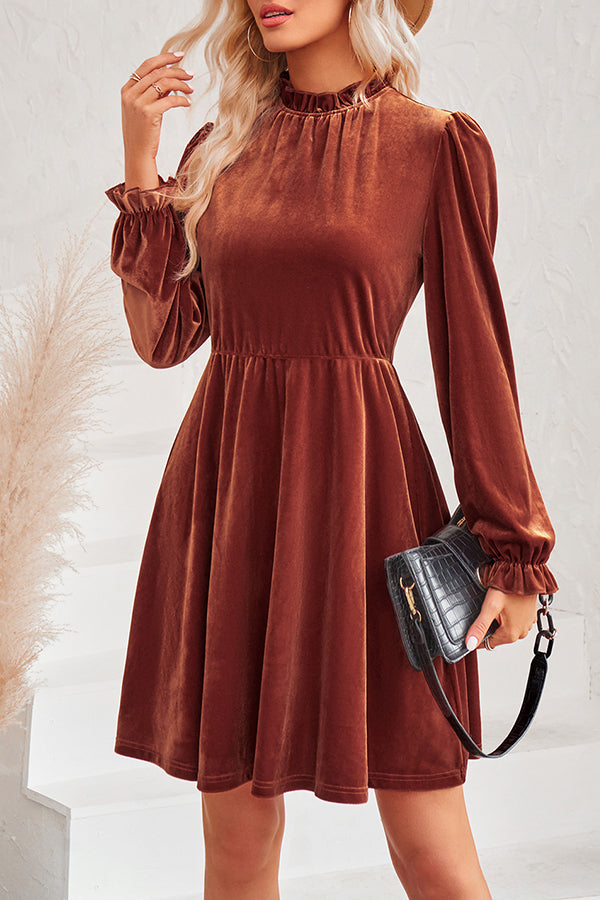 JO | Turtleneck long-sleeved velvet mini dress