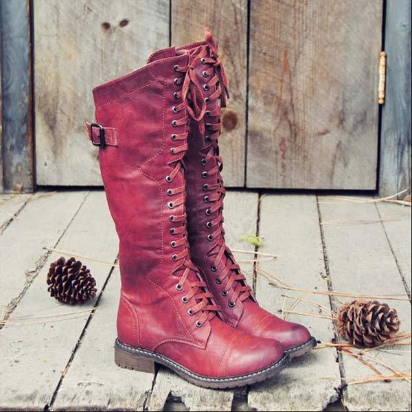 JO | Vintage knee-high lace-up boots