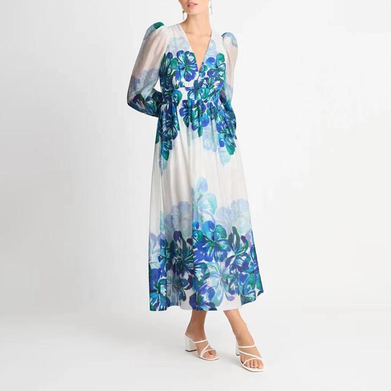 JO | Women's midi dress - V-neck - Smocked waist - Long sleeves - Light, elegant fit