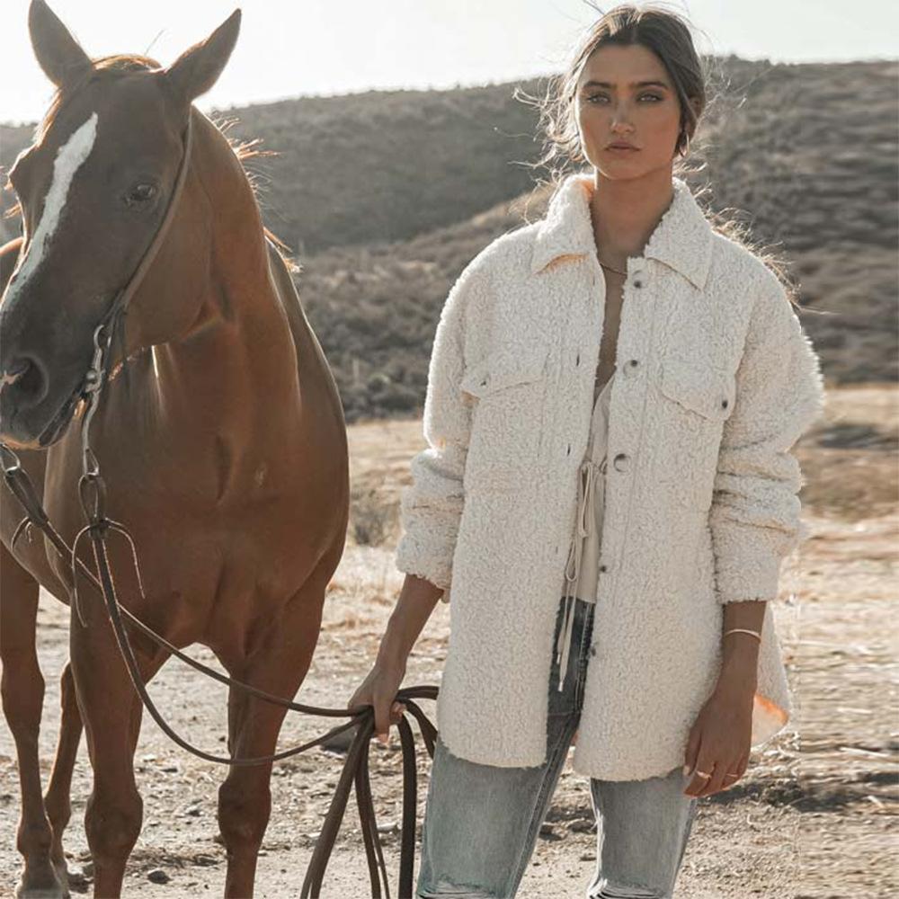JO | Relaxed and timeless winter jacket