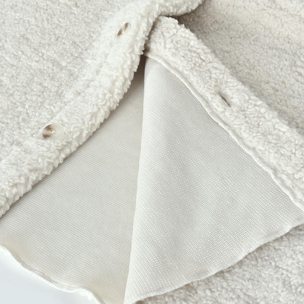 JO | Relaxed and timeless winter jacket