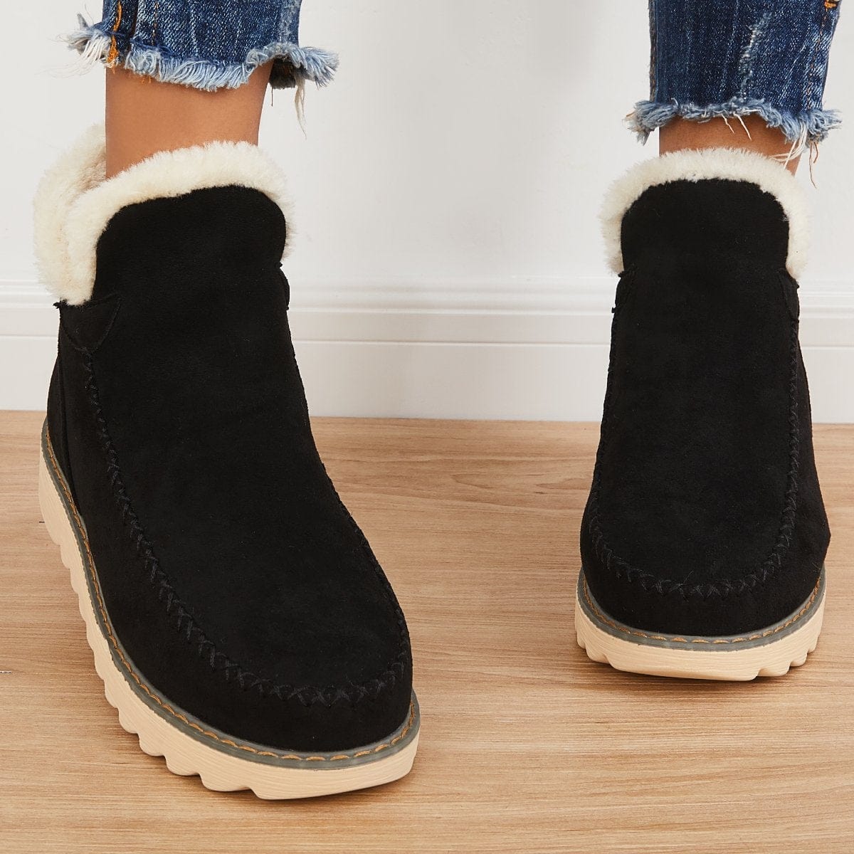 JO | Fur boots for a comfortable winter!