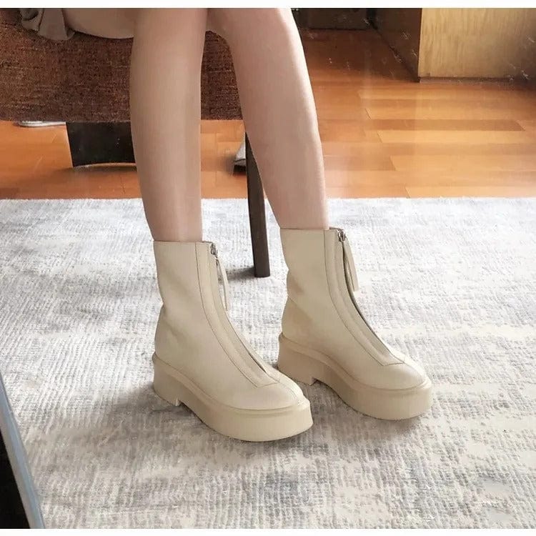 JO | Leather ankle boots