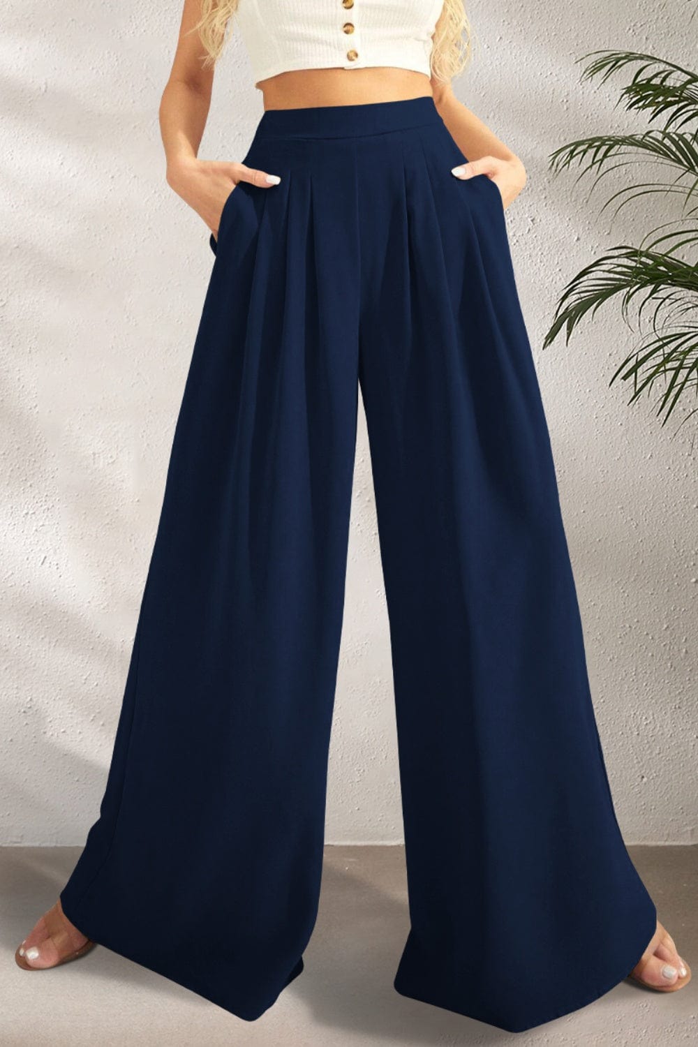 JO | Playful and airy pants