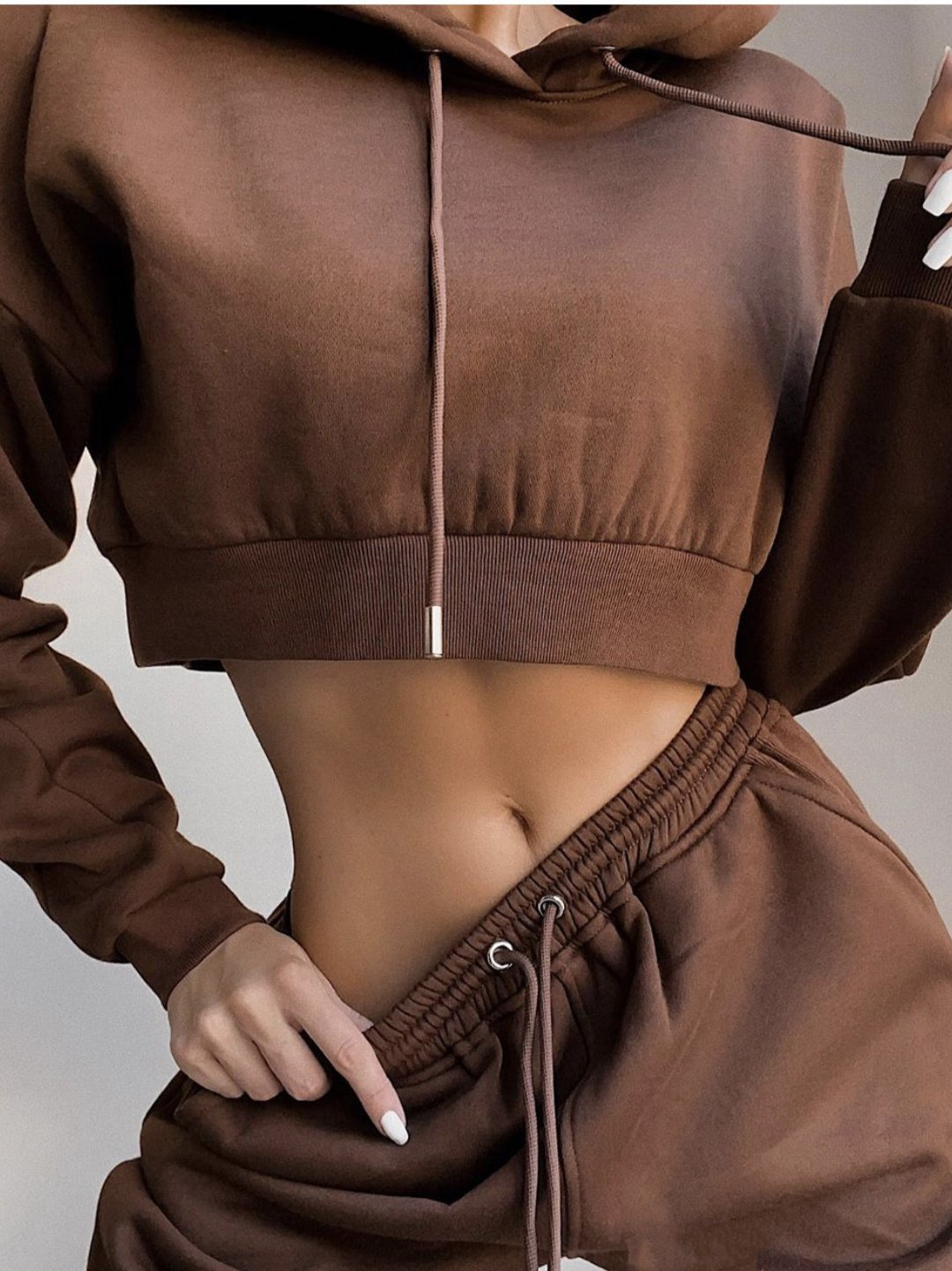 JO | Chic and versatile winter hoodie