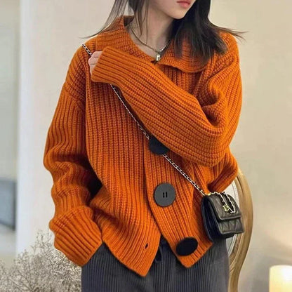 JO | Long-sleeved sweater with collar