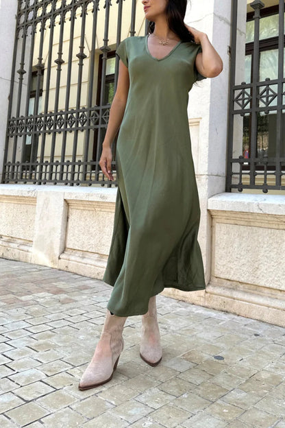 JO | Evase midi dress in satin