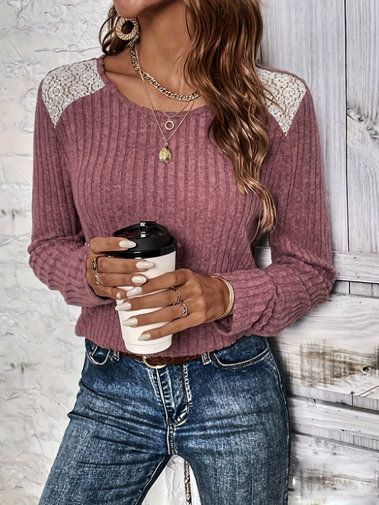 JO | Timeless, elegant winter T-shirt