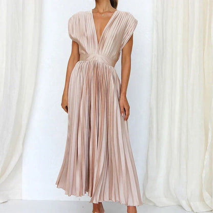 JO | Maxi dress with V-neck and pleats