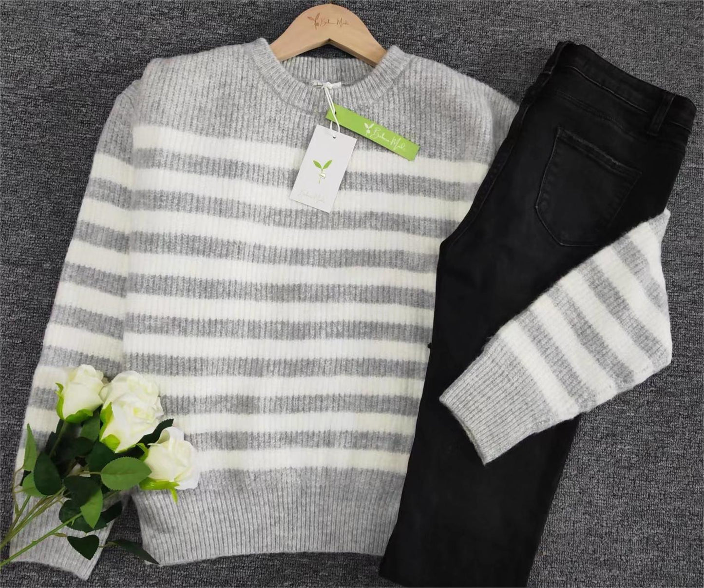 JO |Chic striped long sleeve sweater