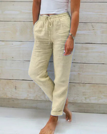 JO | Fitted and airy pants