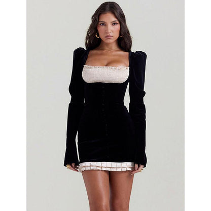 JO | Elegant long-sleeved backless mini dress