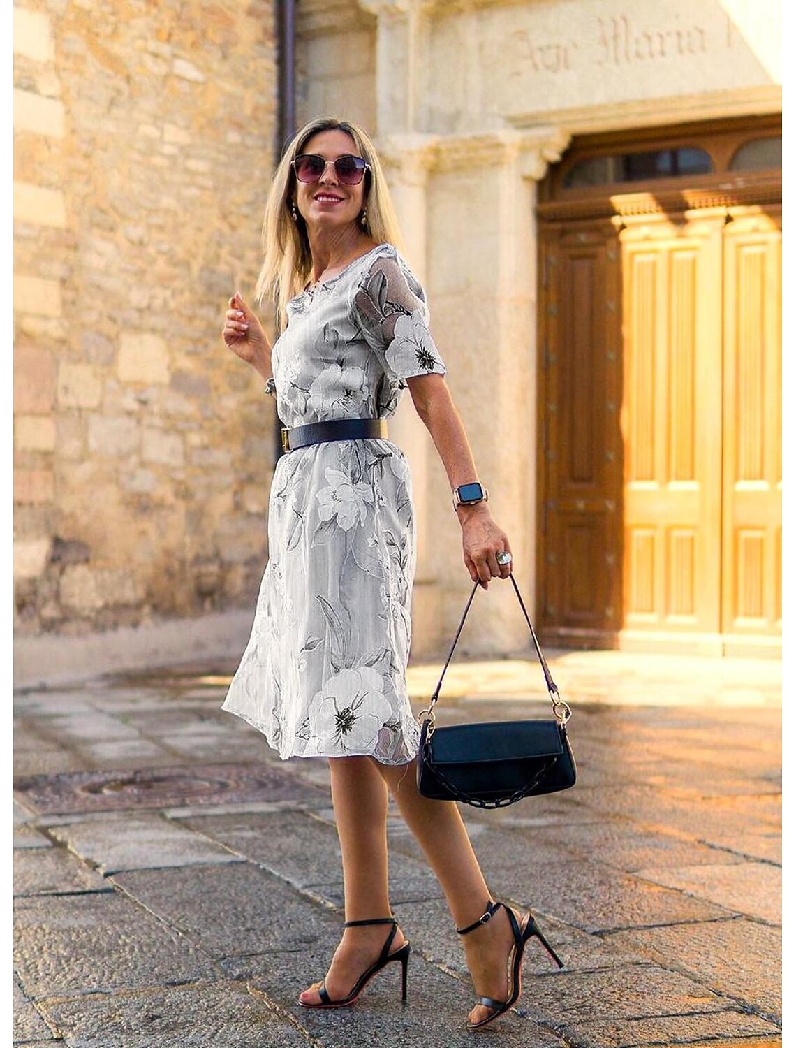 JO | Pleated midi dress with floral print for an elegant and comfortable style