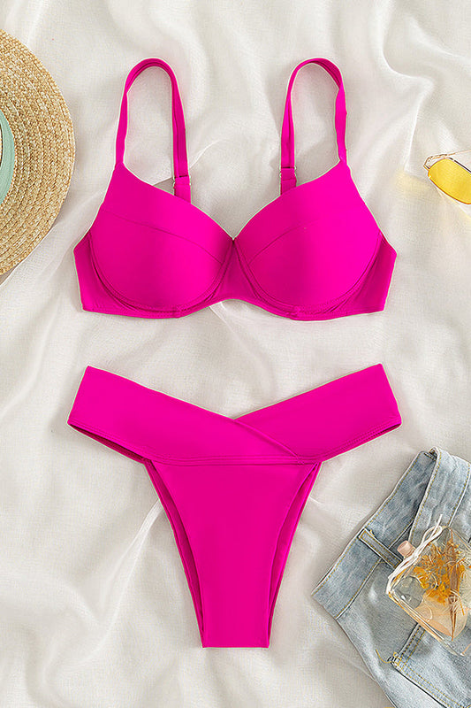 JO | Tailored and airy bikini