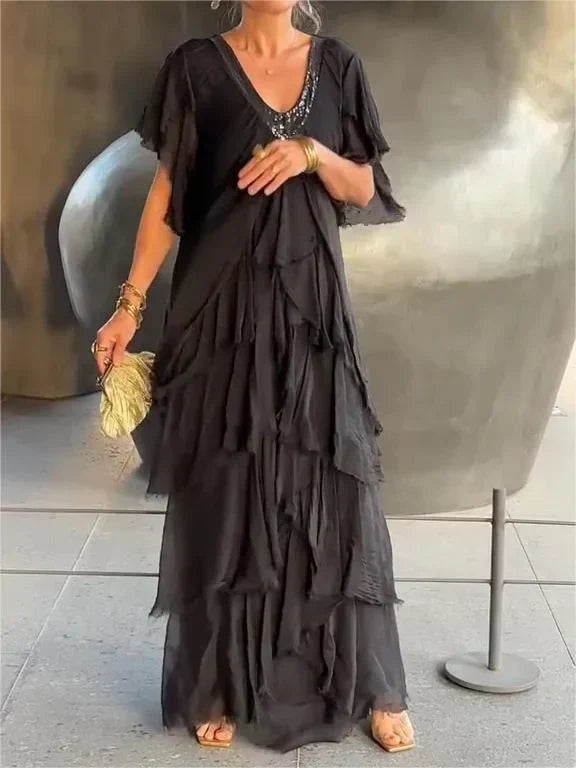 JO | Elegant maxi dress with plunging neckline