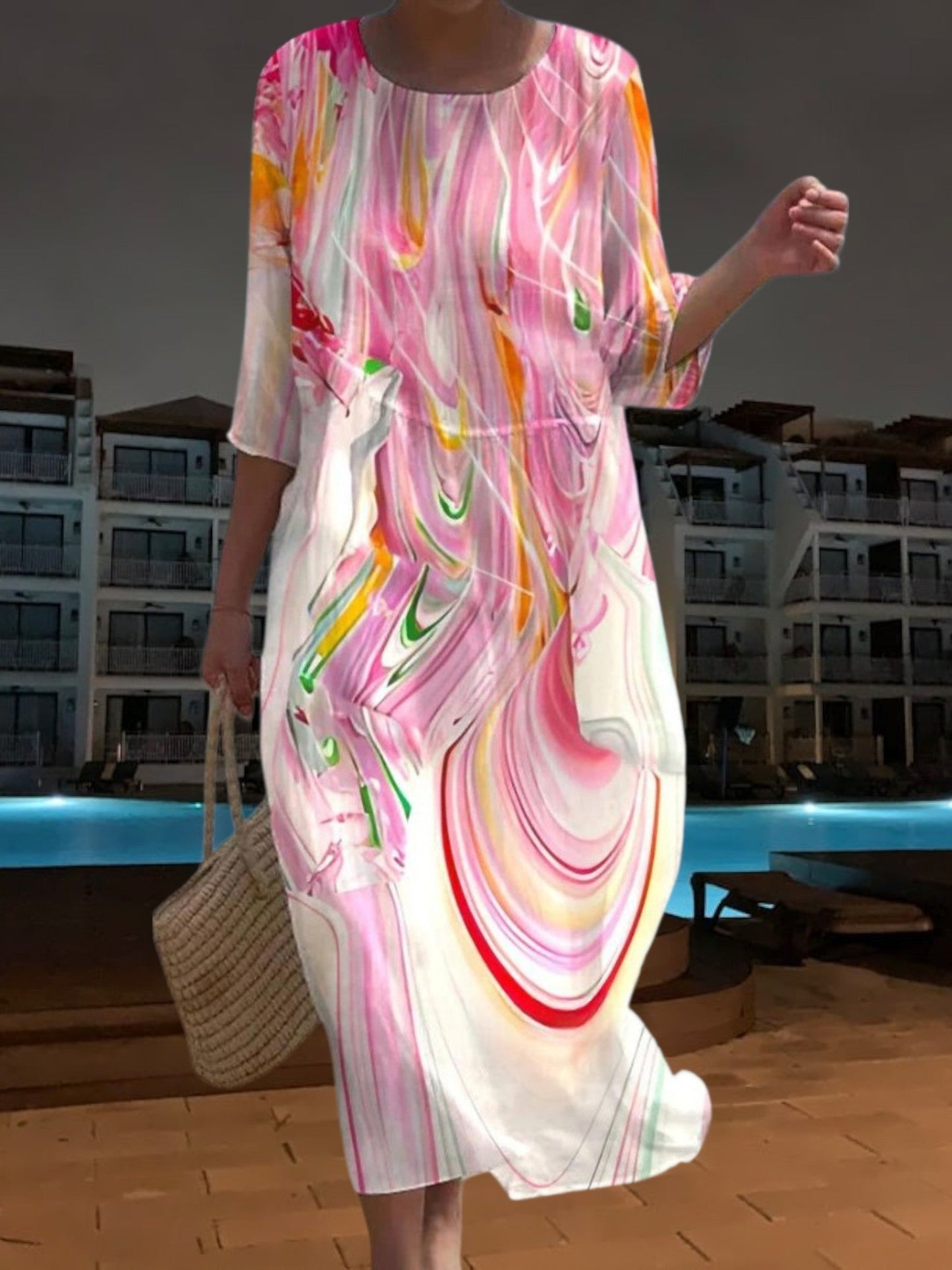 JO | Elegant midi dress made of light, flowing material, 3/4 sleeves with floral print