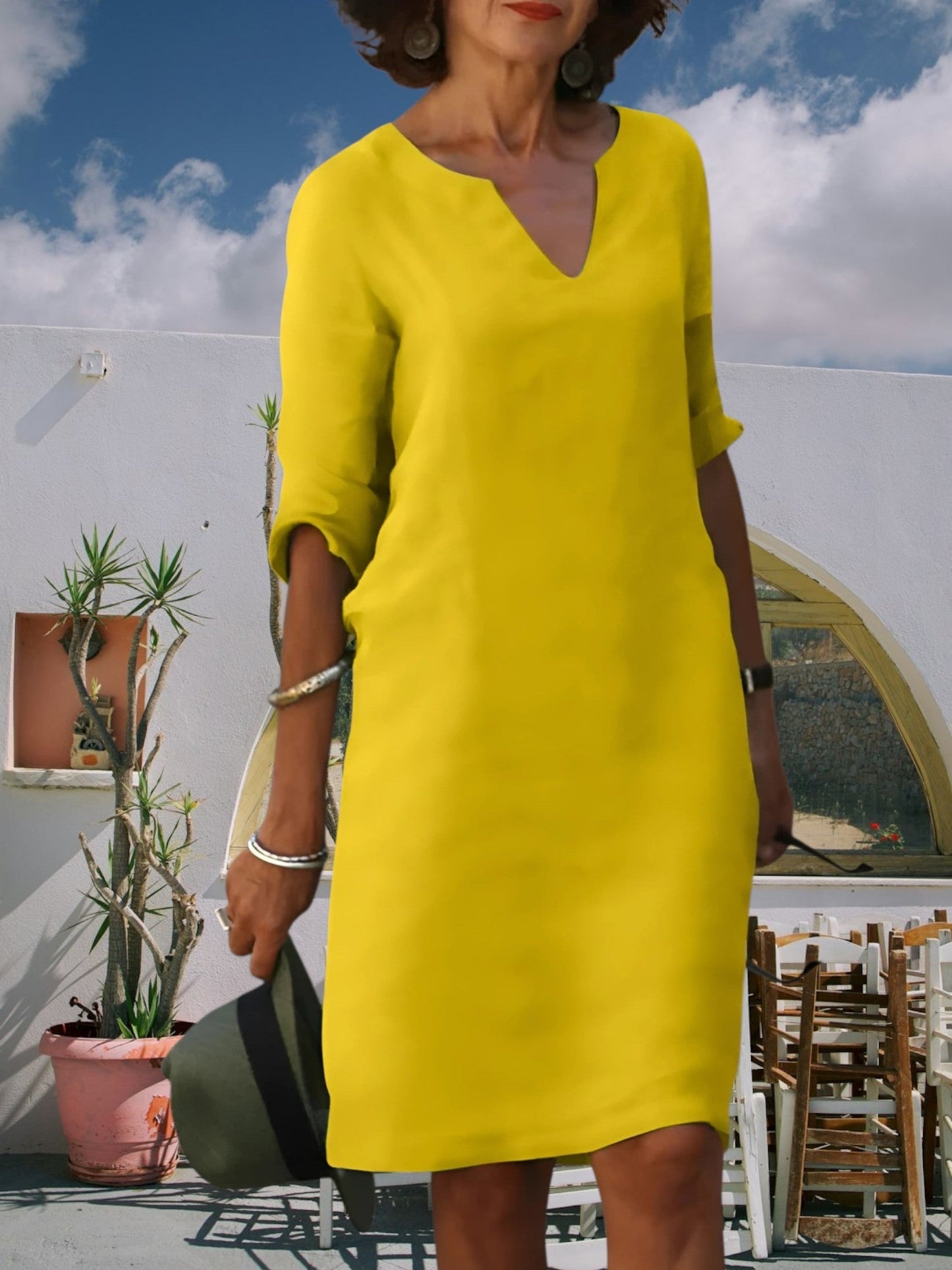 JO | Women's knee-length mini dress with V-neck and 3/4 sleeves