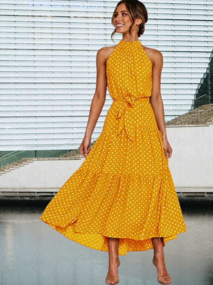 JO | Playful midi dress with polka dots and waist belt