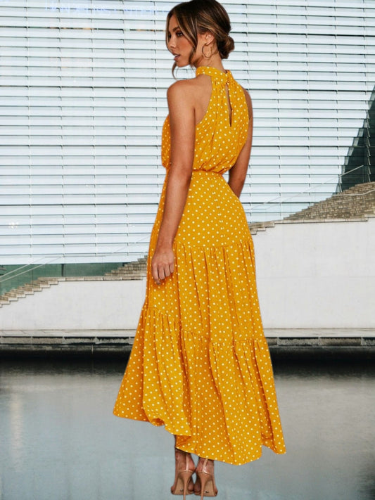 JO | Playful midi dress with polka dots and waist belt
