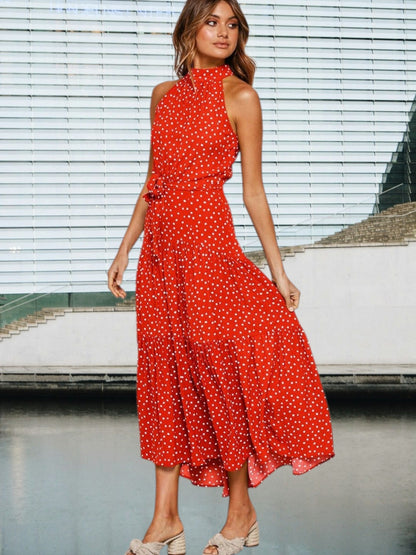 JO | Playful midi dress with polka dots and waist belt