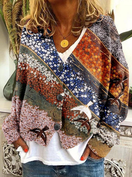 JO | Chic patterned & buttoned sweater