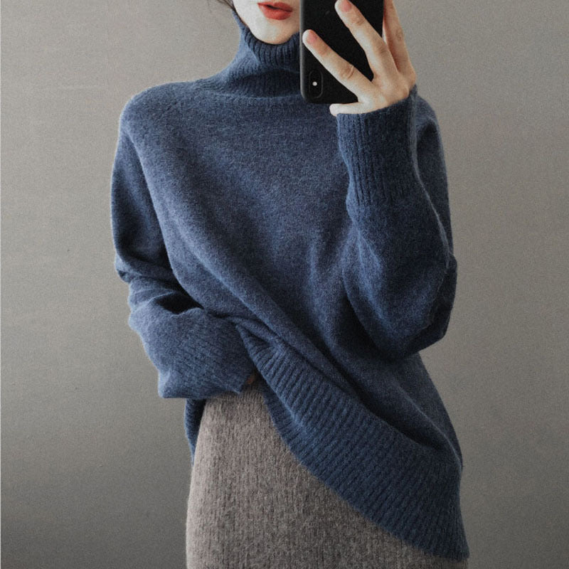 JO | Fashionable women's sweater with high neckline