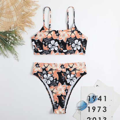 JO | Bikini with tropical flowers
