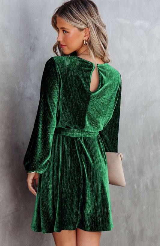 JO | Long-sleeved velvet mini dress