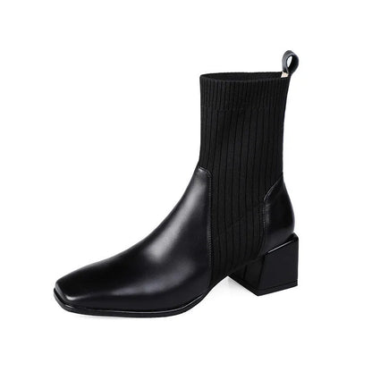 JO | Elegant knitted ankle boots