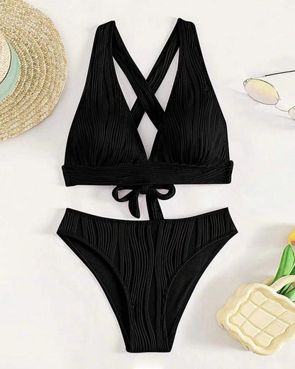 JO | Single-colored, sexy bikini with deep V-neckline
