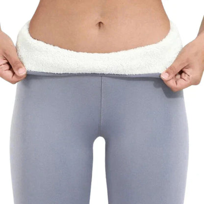 JO | Vintage-inspired and lightweight pants