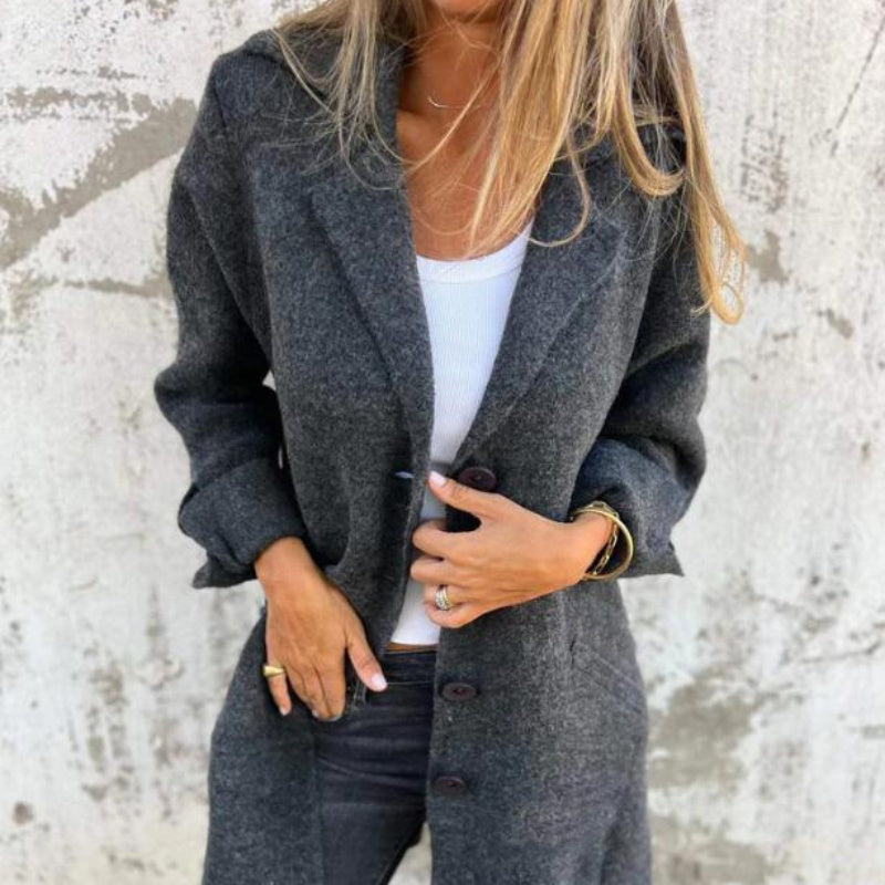 JO | Effortless and chic winter jacket